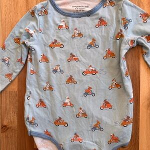 Magnetic me Bamboo Long Sleeve Onesie with Dog Scooter 6-9 months